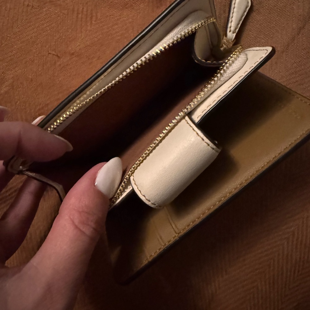 Coach Cream and Yellow Floral Wallet - Picture 5 of 8